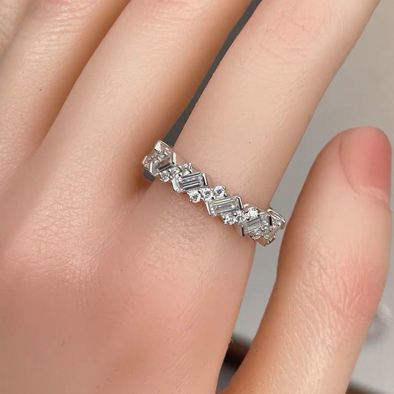 S925 Silver Art Deco Eternity Band Alternating Baguette & Round Cut CZ Ring