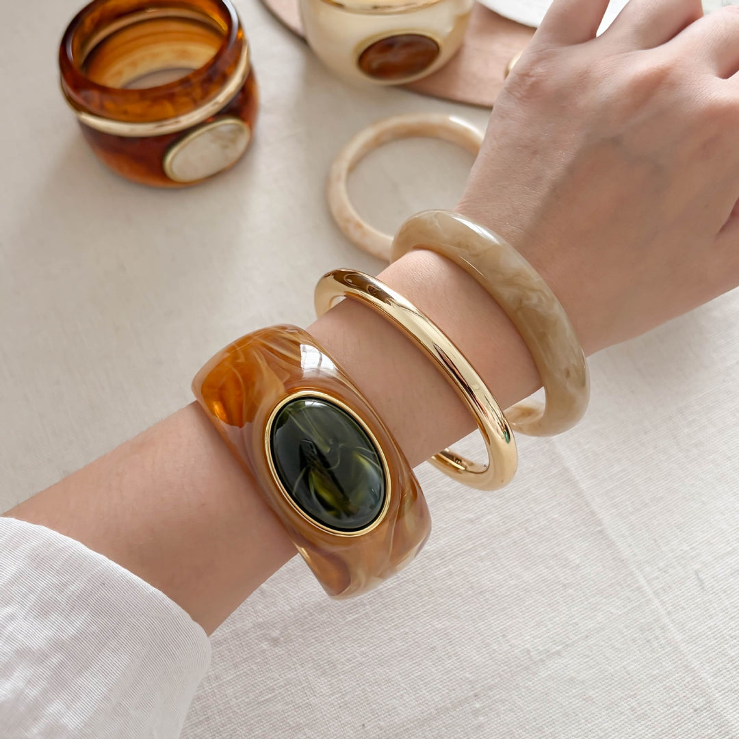 Vintage Gold Resin Gemstone 3-Piece Bangle Set