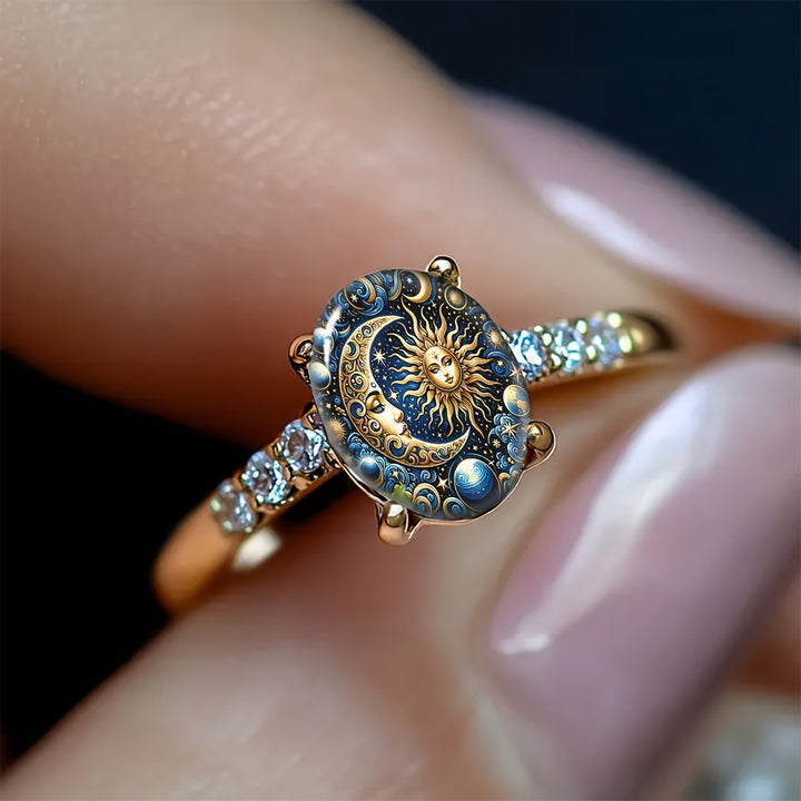 18K Gold Vintage Sun & Moon Ring Mysterious Celestial Art Ring