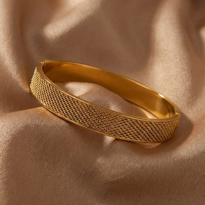 14K Gold Vintage Mesh & Twisted Bangle Classic Woven Texture Bracelet