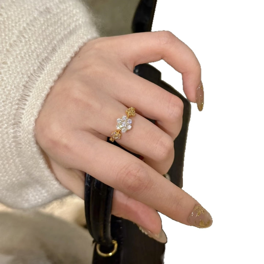 「Bloom Sparkle」Full Pave Flower Adjustable Ring