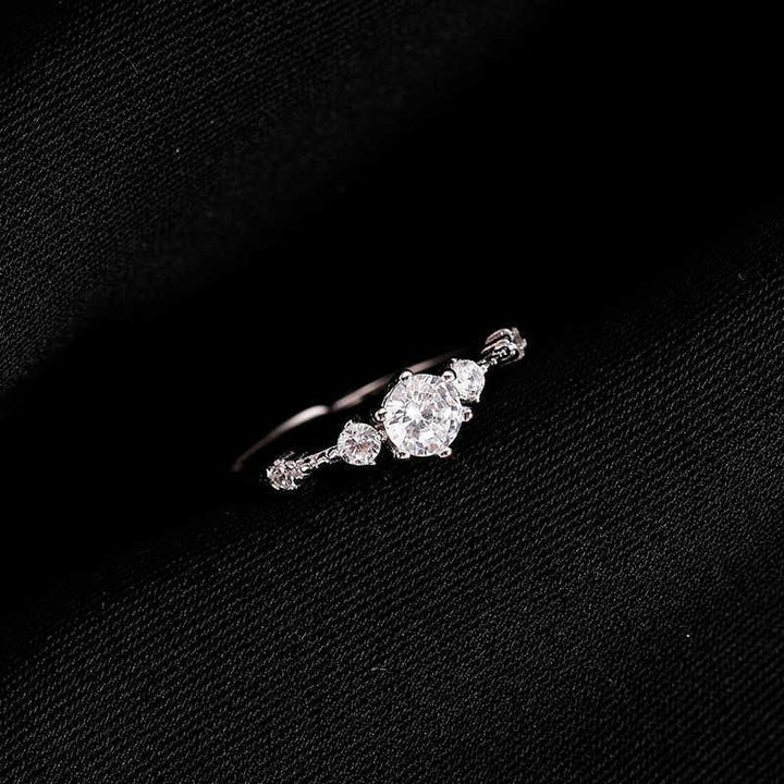 18K White Gold D Color Moissanite Ring