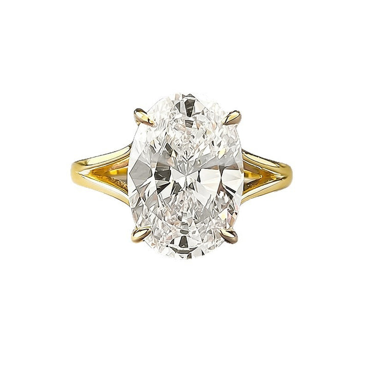 Oval Cut Moissanite Solitaire Ring