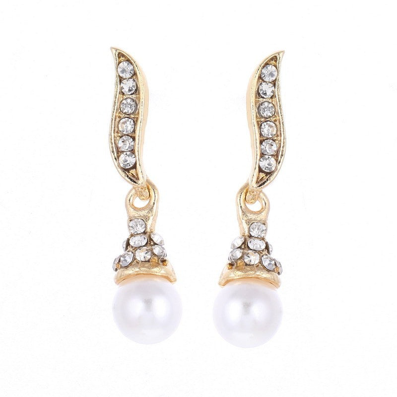 French Vintage Pearl Necklace & Earrings Set