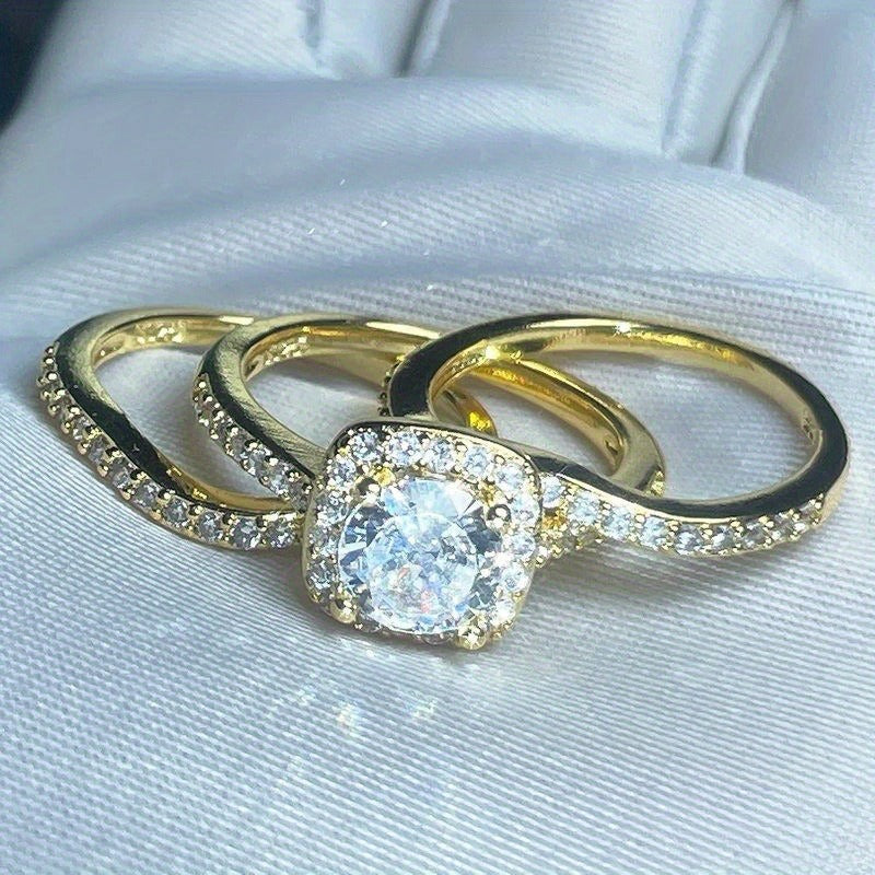 「Cushion Glow」3-Piece Stackable Ring Set