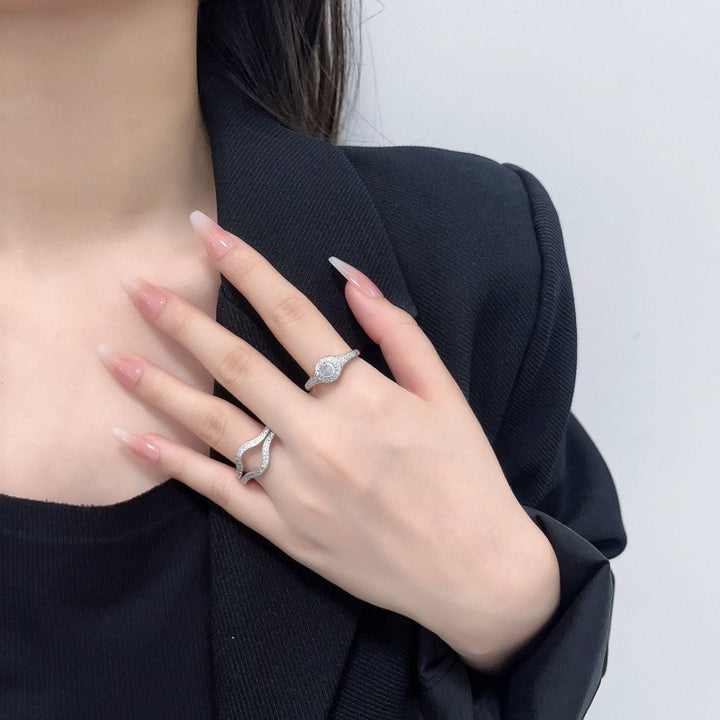 S925 Silver Platinum Plated Stellar Halo 3-Piece Moissanite Ring Set