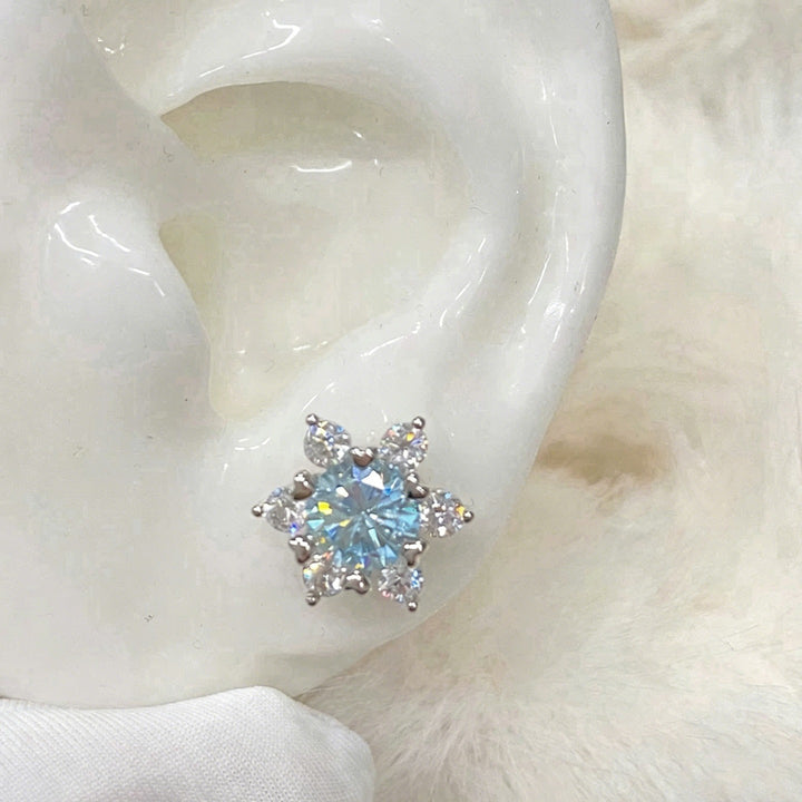S925 Silver Snowflake Six-Pointed Star CZ Stud Earrings Elegant Icy Blue/White Dainty Earrings