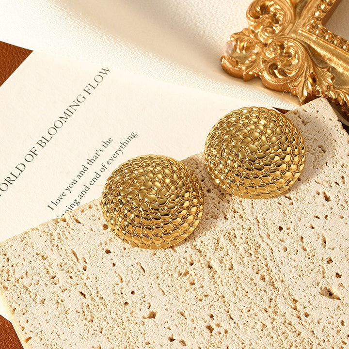 18K Gold Vintage Textured Pearl Stud Earrings Retro Geometric Metal Earrings