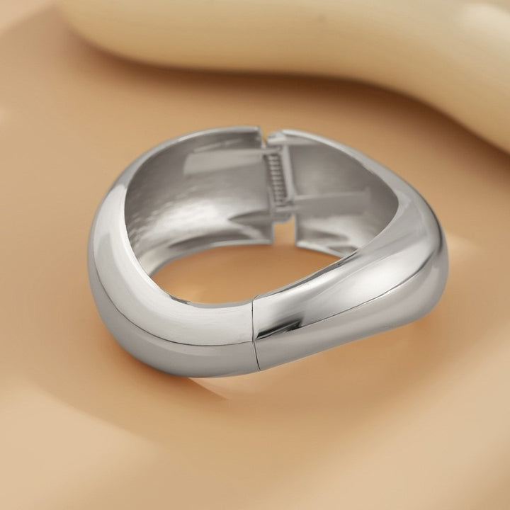 Liquid Metal 18K Gold Plated/High-Polish Fluid Sculptural Bangle Set
