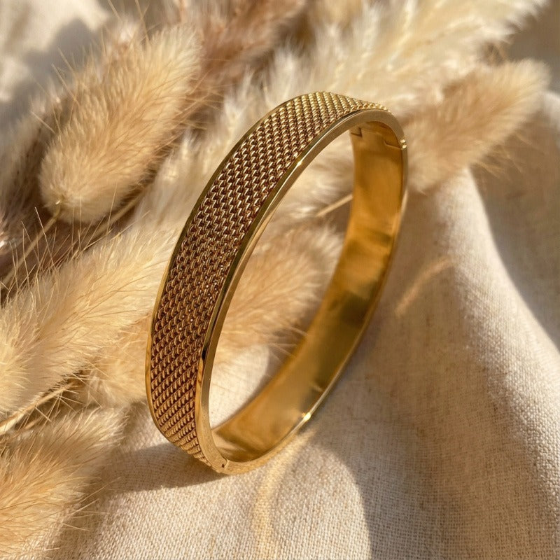 14K Gold Vintage Mesh & Twisted Bangle Classic Woven Texture Bracelet