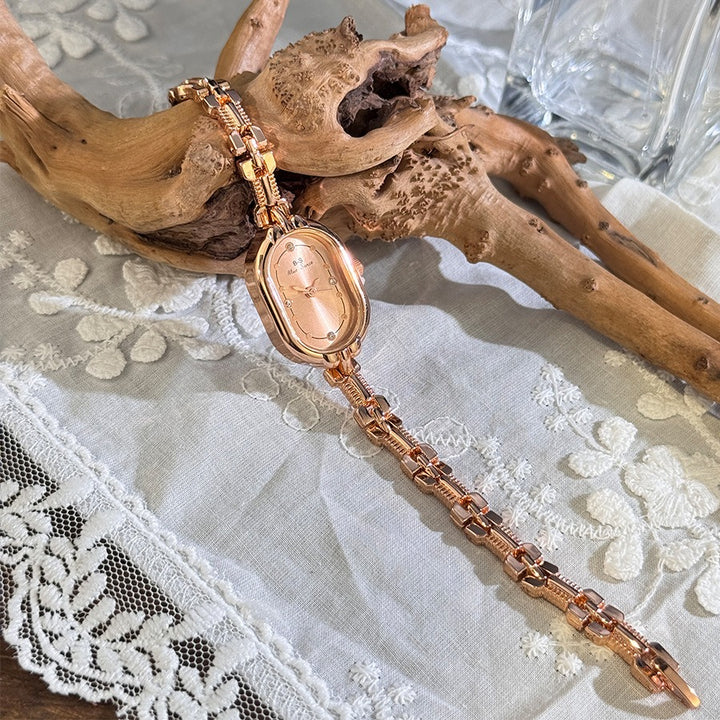 Vintage Oval Chain Ladies Quartz Watch