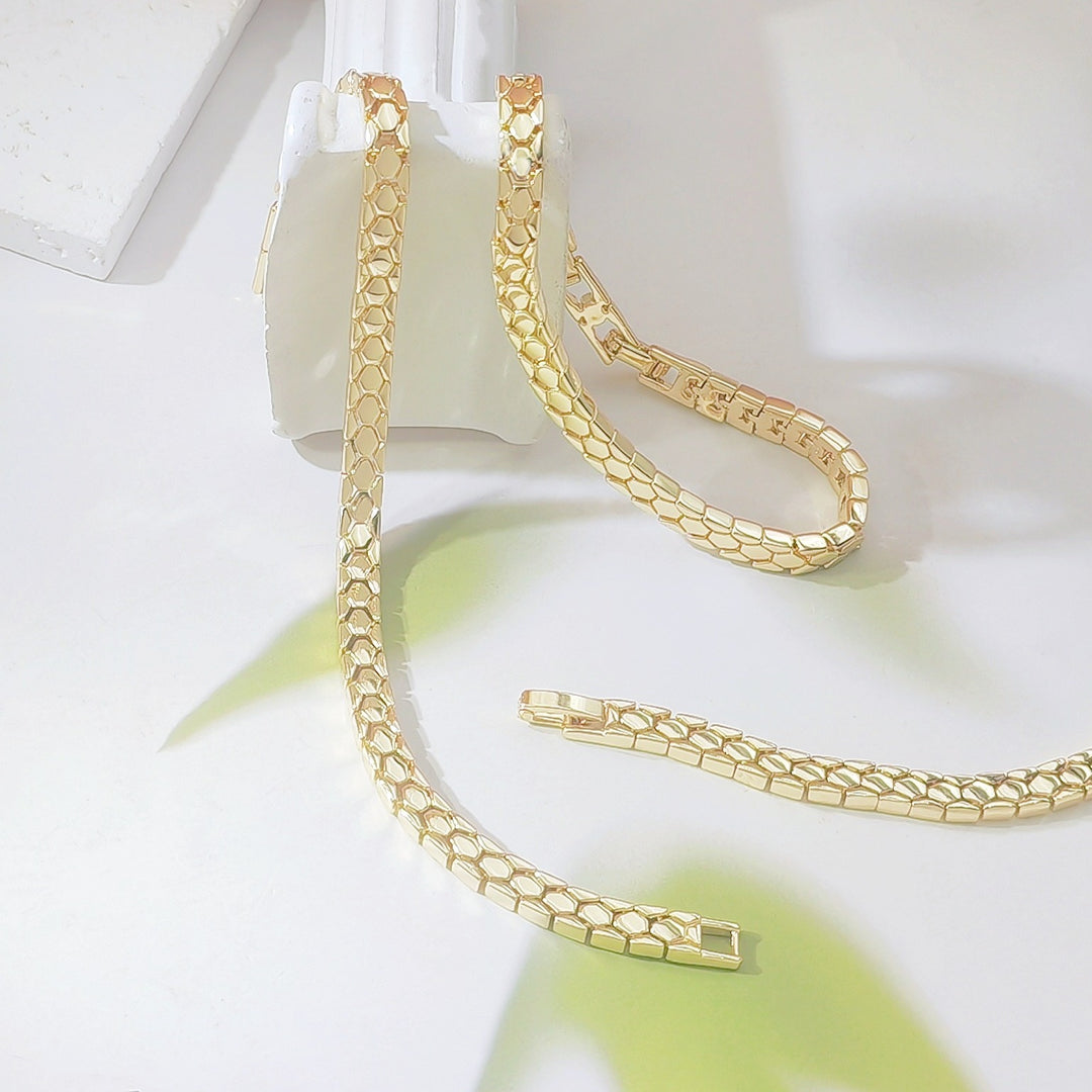 Honeycomb Rhythm 14K Gold Plated Geometric Hexagon Insert Clasp Bracelet