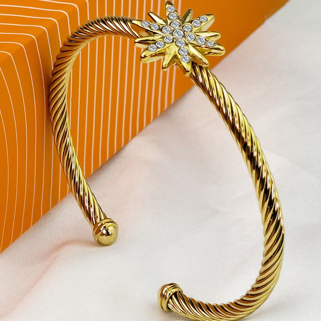 「North Star」Eight-Pointed Star Twisted Cable Cuff Bracelet