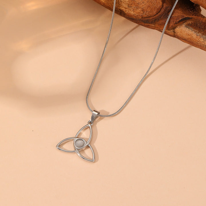 Vintage Celtic Knot Amulet Necklace