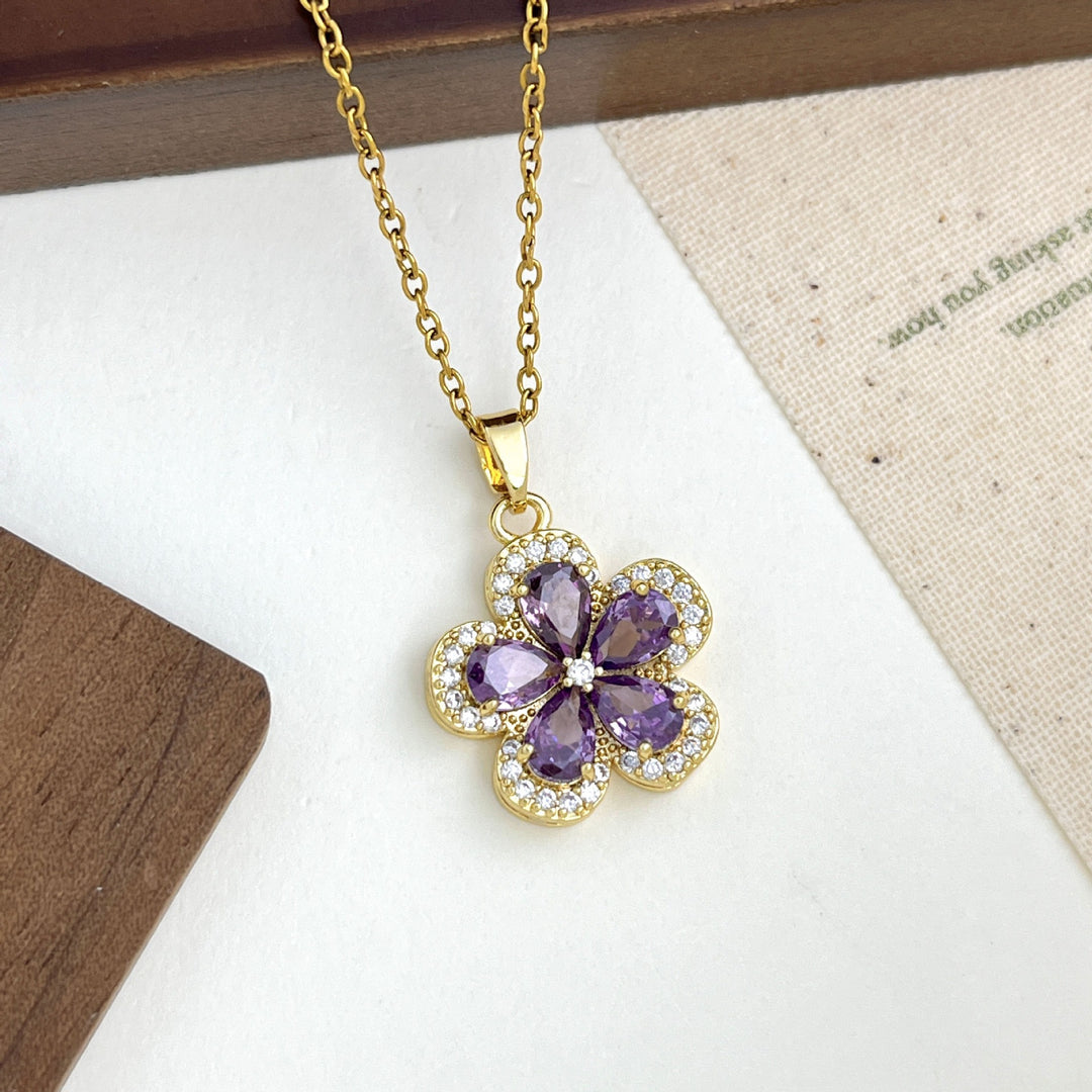 「Amethyst Bloom」18K Gold Plated Amethyst Flower Necklace