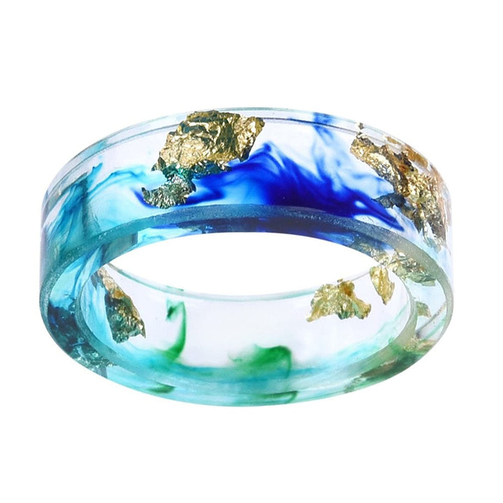 Nature's Imprint · Handmade Resin Ring with Dried Flowers & Gold Foil