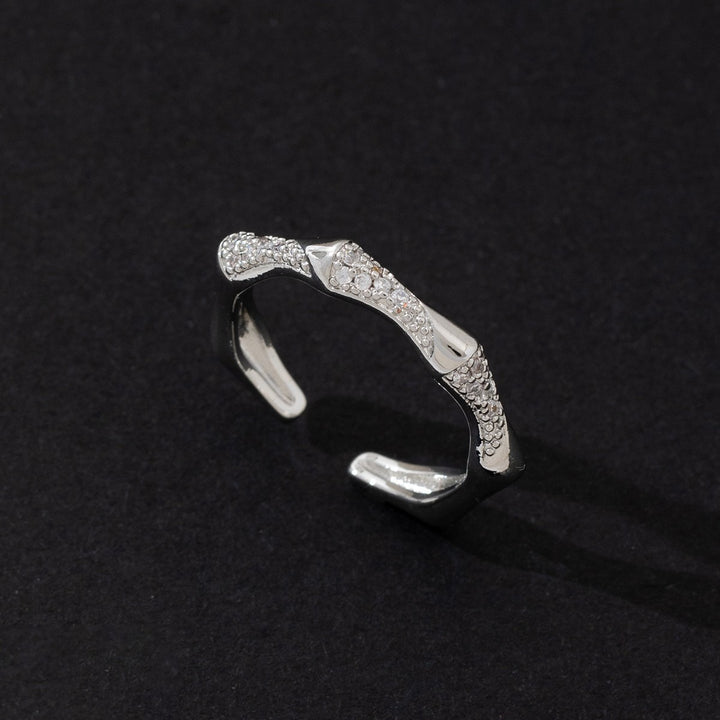 18K Gold Vintage Wavy Pave Open Ring