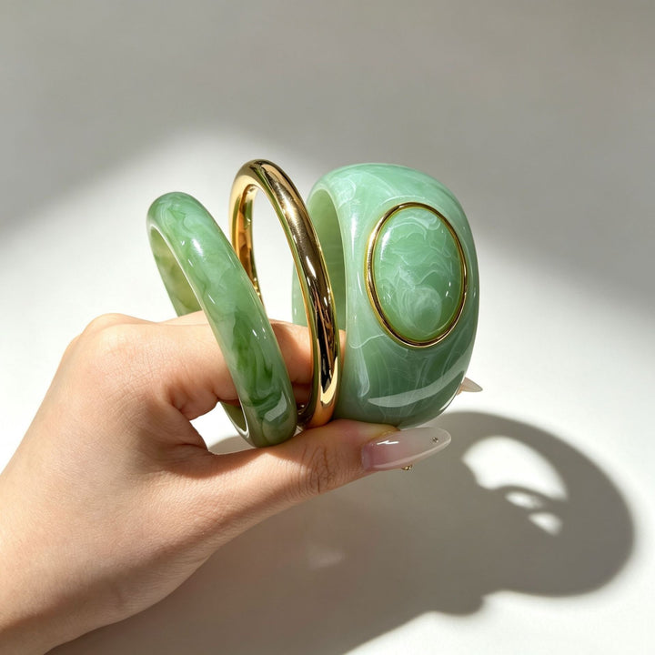 Vintage Gold Resin Gemstone 3-Piece Bangle Set