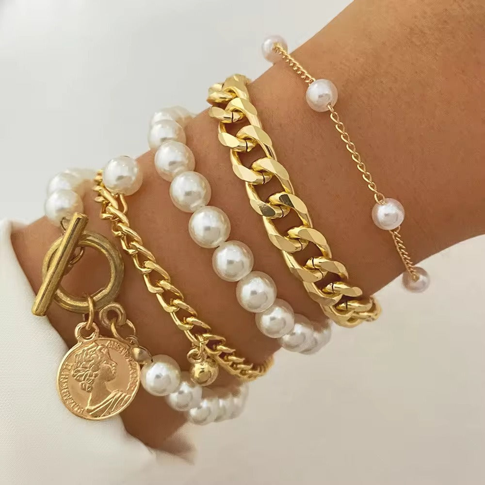 18K Gold Vintage Pearl Bracelet Set